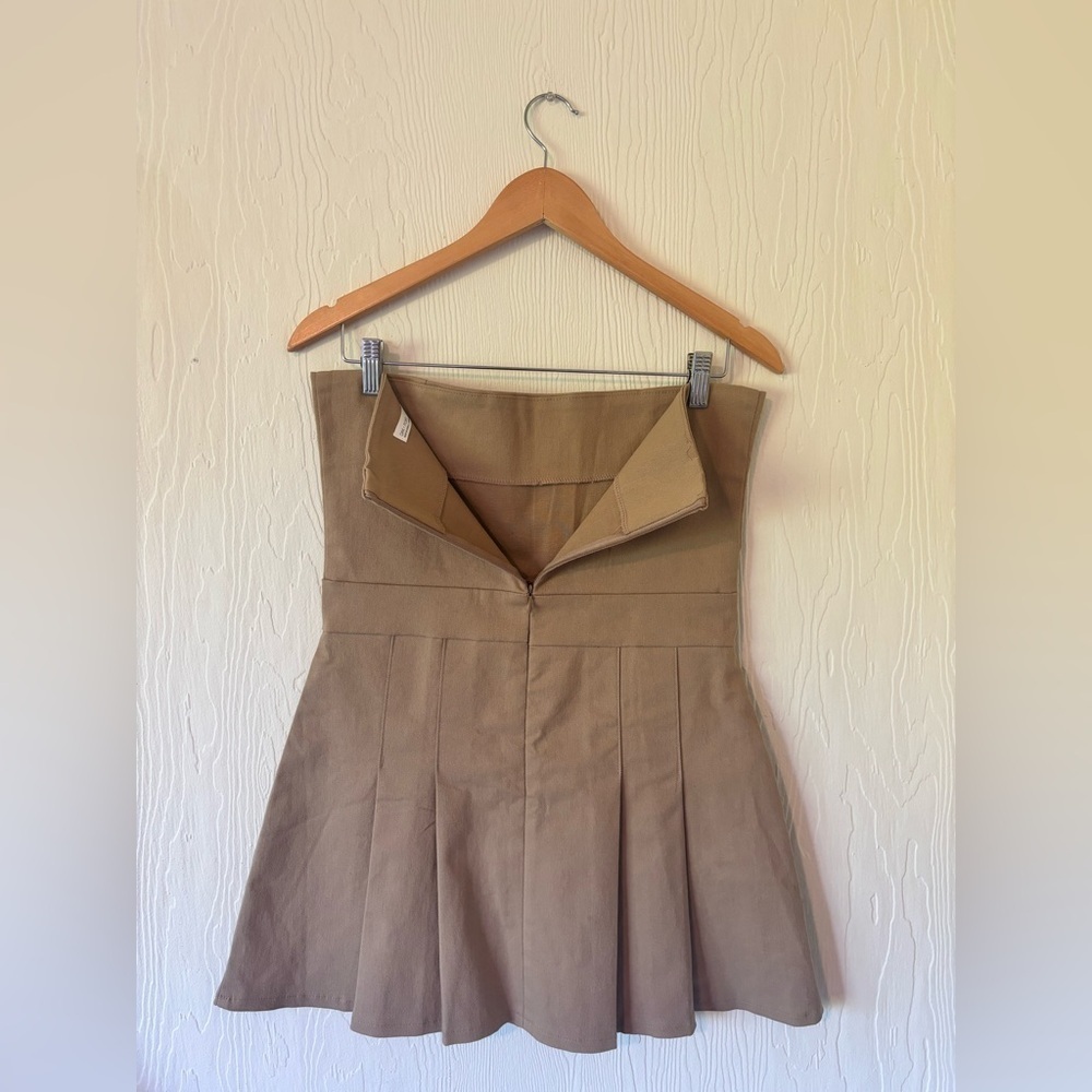 OAK + FORT NWOT Strapless Pleated Tube Preppy Tan Mini Dress - Picture 9 of 11